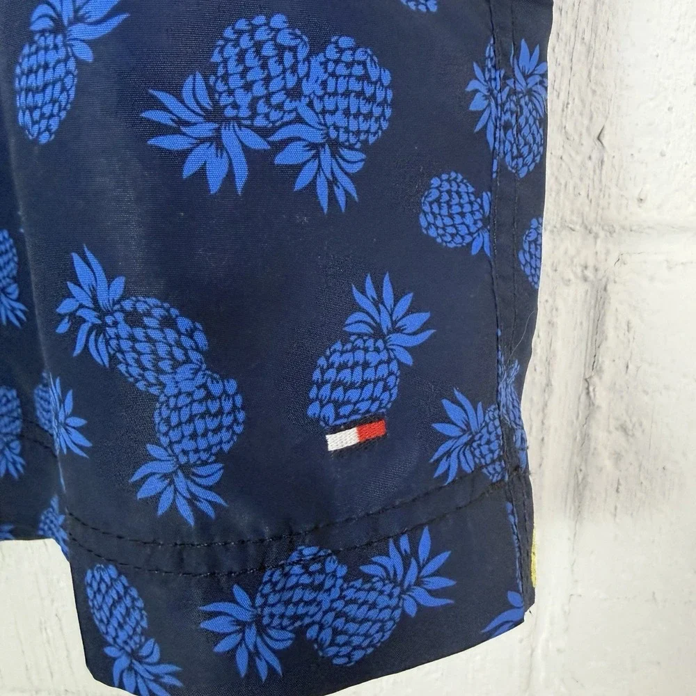 Tommy Hilfiger Men's Swim Trunks Blue Yellow Pineapples Tropical Resort Beach XL